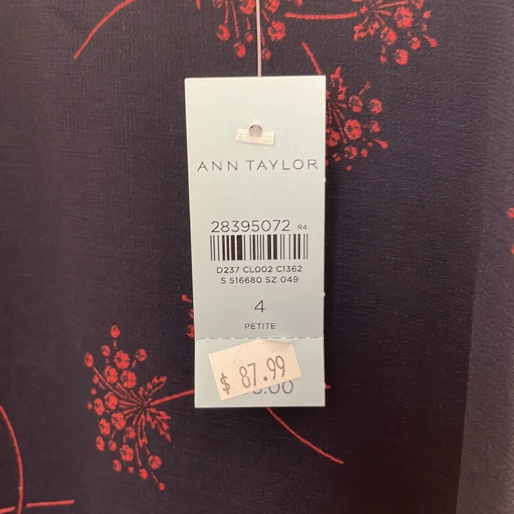 NWT Ann Taylor 4P Navy with Red Floral Design Flowy A-Line Chiffon Skirt
